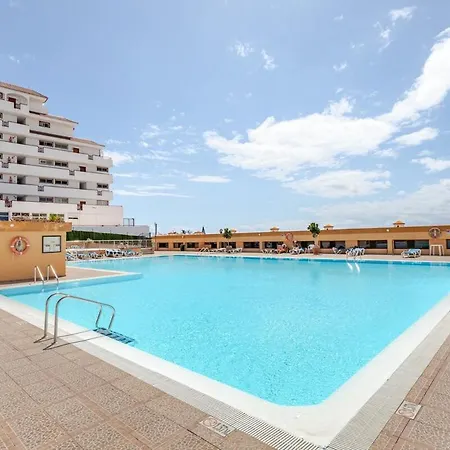 Apartment Oceanview Getaway With Pool In Playa La Arena Puerto de Santiago (Tenerife)
