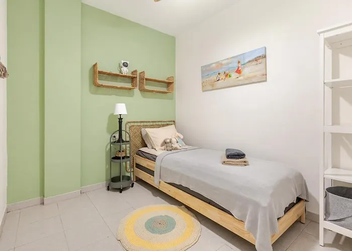 Oceanview Getaway With Pool In Playa La Arena Puerto de Santiago (Tenerife)