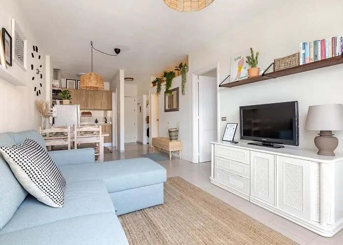 Oceanview Getaway With Pool In Playa La Arena Apartment