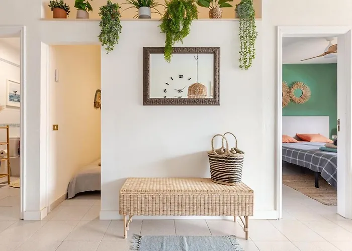 Oceanview Getaway With Pool In Playa La Arena *