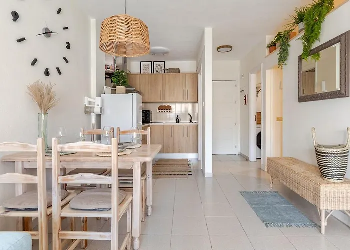 Oceanview Getaway With Pool In Playa La Arena