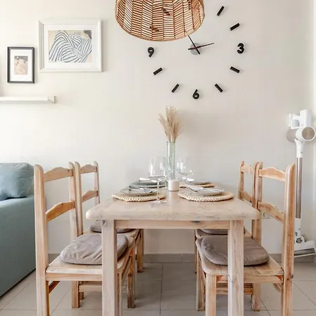 Oceanview Getaway With Pool In Playa La Arena